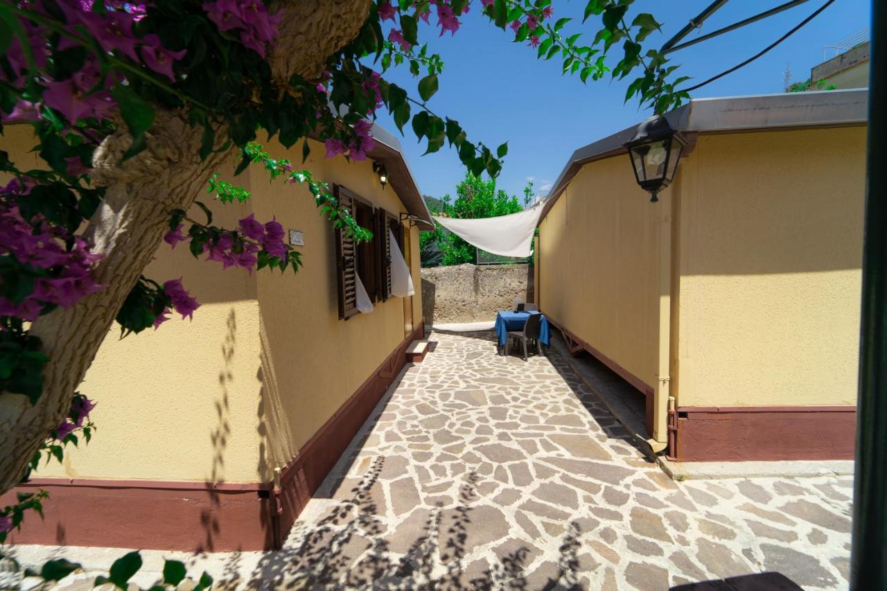 Casa Vacanza San Pietro Maiori Exterior photo