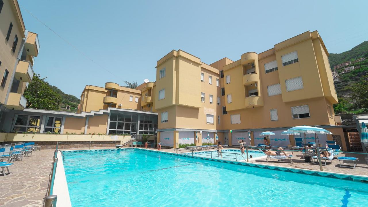 Casa Vacanza San Pietro Maiori Exterior photo